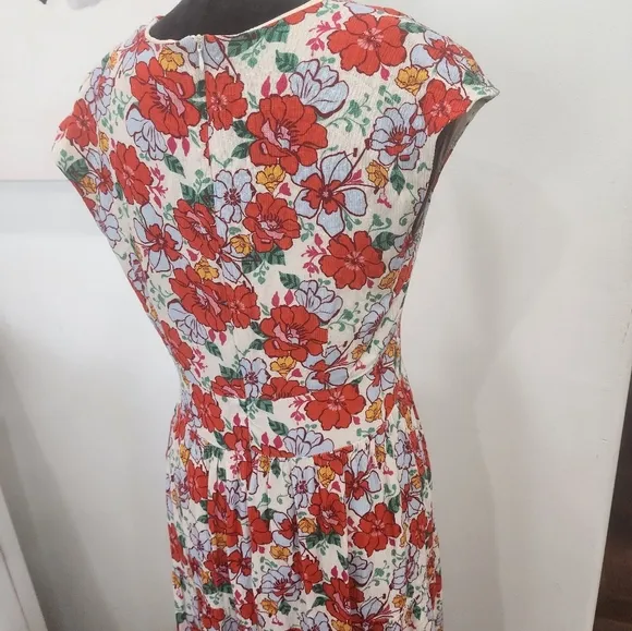 [ ALEXIA ADMORE] Women's size 6, &quot;summer poppy&quot; floral maxi tiered dress
