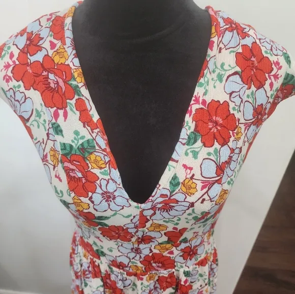 [ ALEXIA ADMORE] Women's size 6, &quot;summer poppy&quot; floral maxi tiered dress