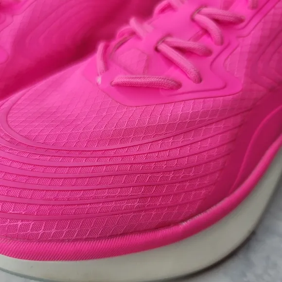 ⭐️ APL Streamline Running Shoes Fusion Pink Limited Edition BCA 6.5 Lightweight
