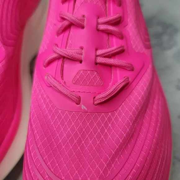 ⭐️ APL Streamline Running Shoes Fusion Pink Limited Edition BCA 6.5 Lightweight