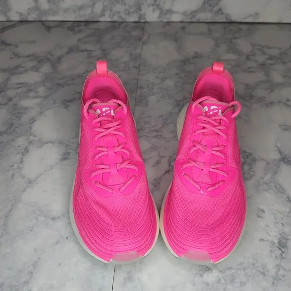 ⭐️ APL Streamline Running Shoes Fusion Pink Limited Edition BCA 6.5 Lightweight
