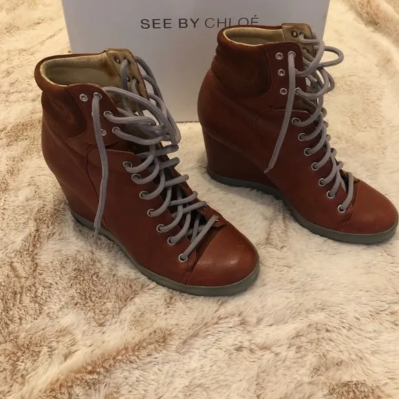 🔥 Chloe rust wedges 🔥