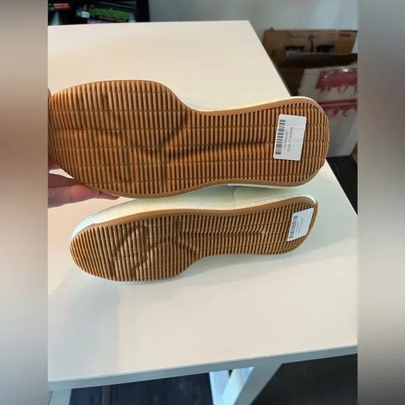 🆕 NIB with tags women’s adidas by Stella MCCartney‎