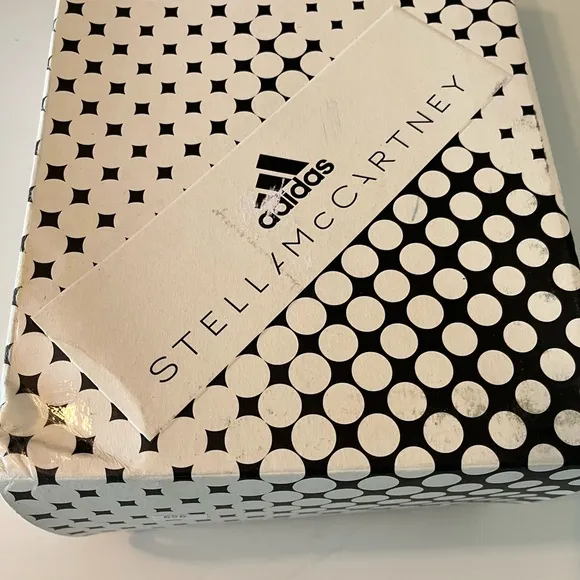 🆕 NIB with tags women’s adidas by Stella MCCartney‎