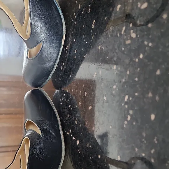《 Vivienne Westwood 》T-Bar Animal Heels
