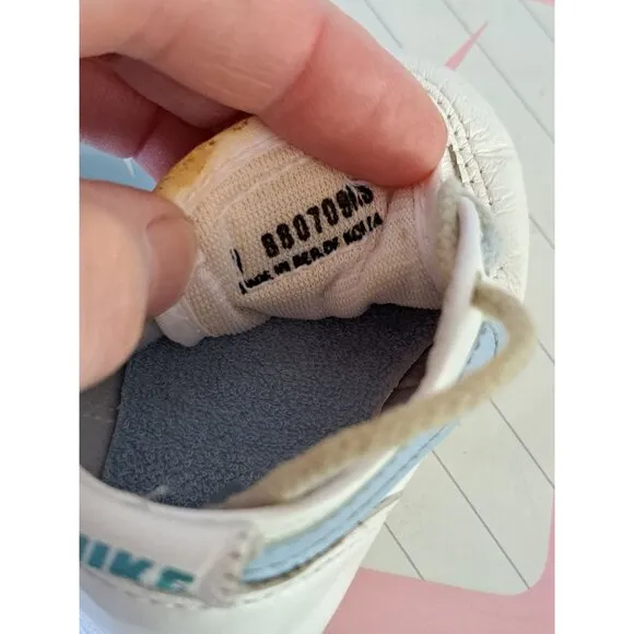 1980's Nike Baby Boy Crib Shoes  Original Pink Blue Tin Made Korea Collectible
