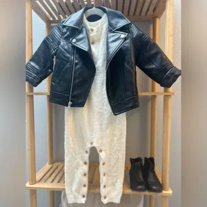 3 piece outfit for sale!