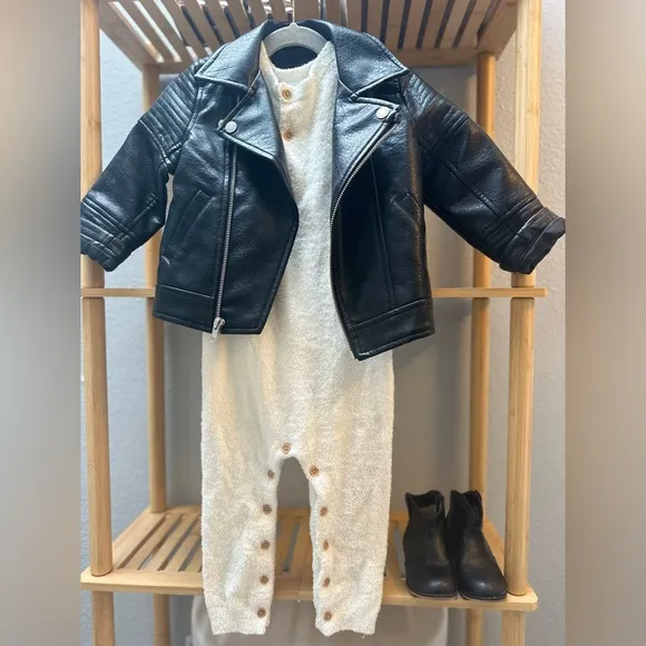 3 piece outfit for sale!