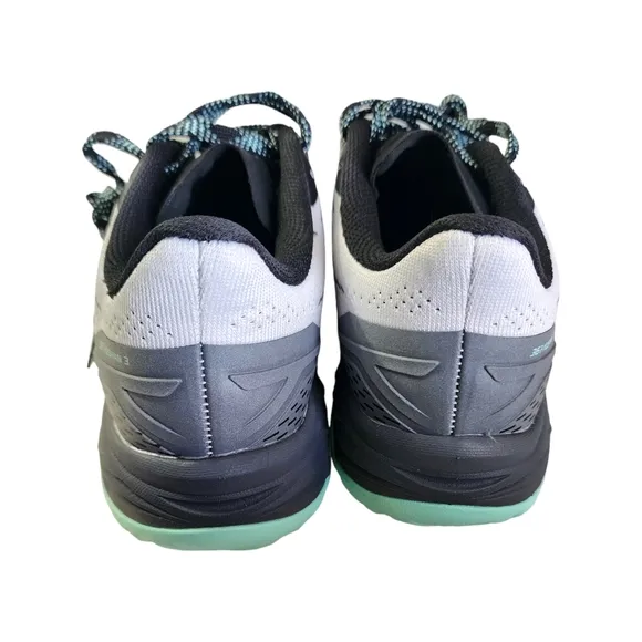 361 Yushan 3 NWOT Women's Trail Athletic Running Shoes Size 7