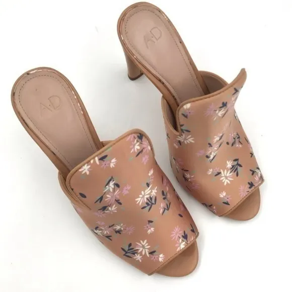 AD &amp; Daughters Womens Jaconi Blush Tan Fabric Floral Peep Toe Mule Heels 6.5