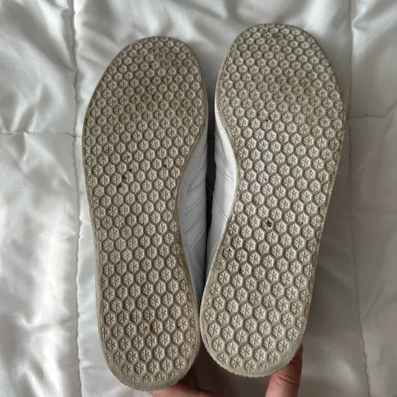 Adidas Gazelle Cloud White Gold Metallic Sneaker Shoe