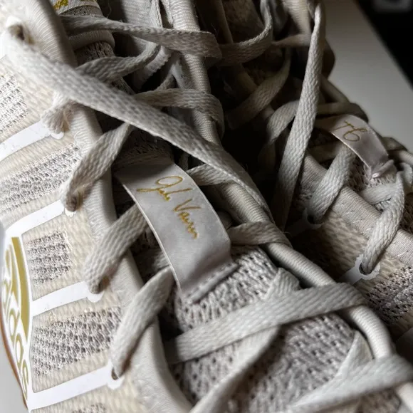 Adidas Jake Varner Wrestling Shoes - White/Vegas Gold/Gum-Size 8.5