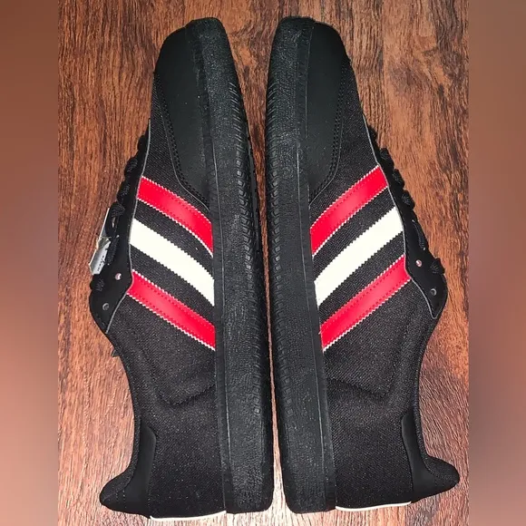 Adidas Men's Black and Red Sneakers