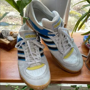 Adidas Men's White and Blue Sneakers