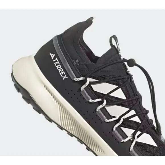 ADIDAS - NWTIB - L Sz 5.5 (36) Terrex Voyager 21 in Core Black &amp; Chalk White