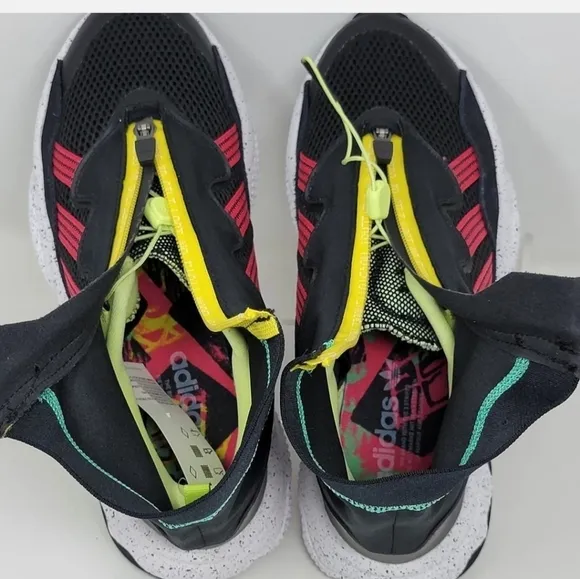 Adidas Ozweego TR STLT Trail Series Running Shoes FY5765 Men's Size 7.5 New