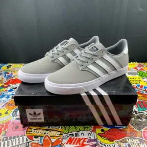 Adidas Seeley Premiere Sneakers 5Y / 6.5 Women's