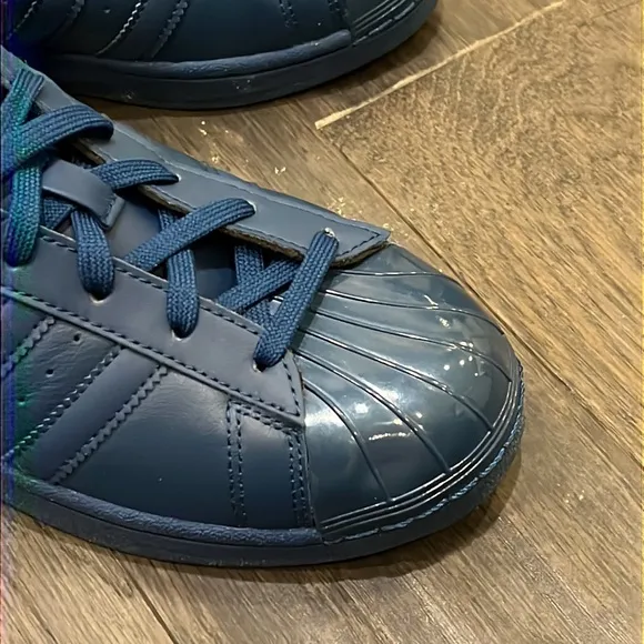 Adidas Superstar Glossy Toe leather shoes sneakers new blue S76723 Women’s Sizes