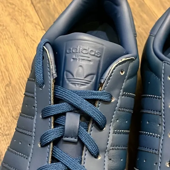 Adidas Superstar Glossy Toe leather shoes sneakers new blue S76723 Women’s Sizes