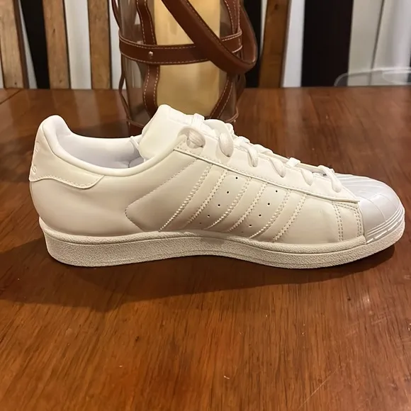 Adidas Superstar Glossy Toe Shoes Sneakers New BB0683 Womens Size 8