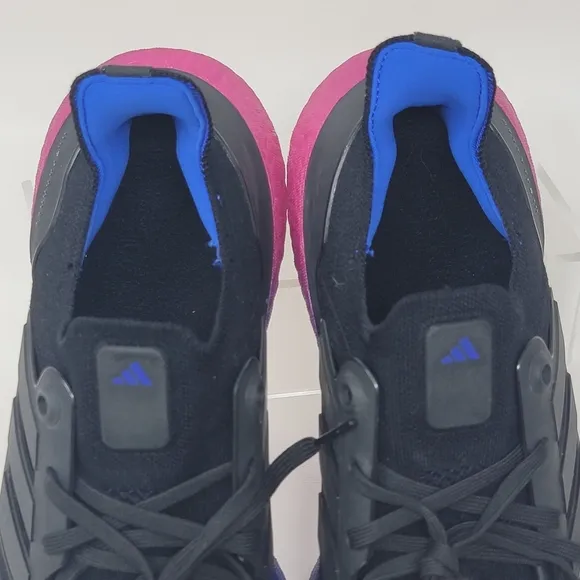 Adidas UltraBoost 22 Running Shoes Black  Blue Pink HQ8593 Men's Size 11