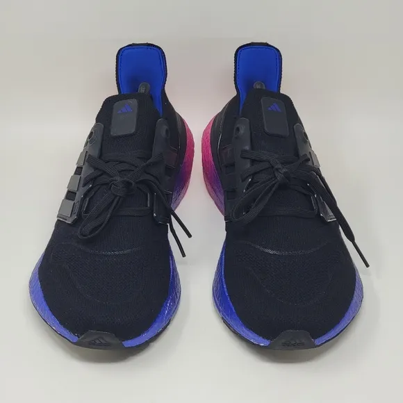 Adidas UltraBoost 22 Running Shoes Black  Blue Pink HQ8593 Men's Size 11