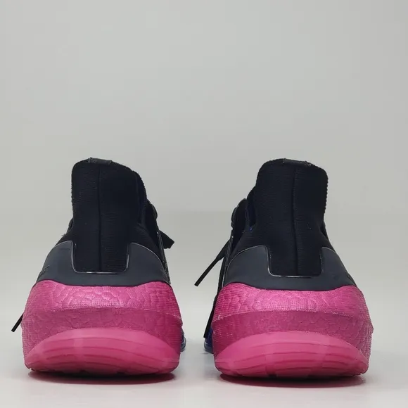 Adidas UltraBoost 22 Running Shoes Black  Blue Pink HQ8593 Men's Size 11
