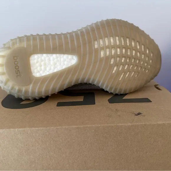 Adidas Yeezy Boost 350 V2 Kids Shoes - Tan