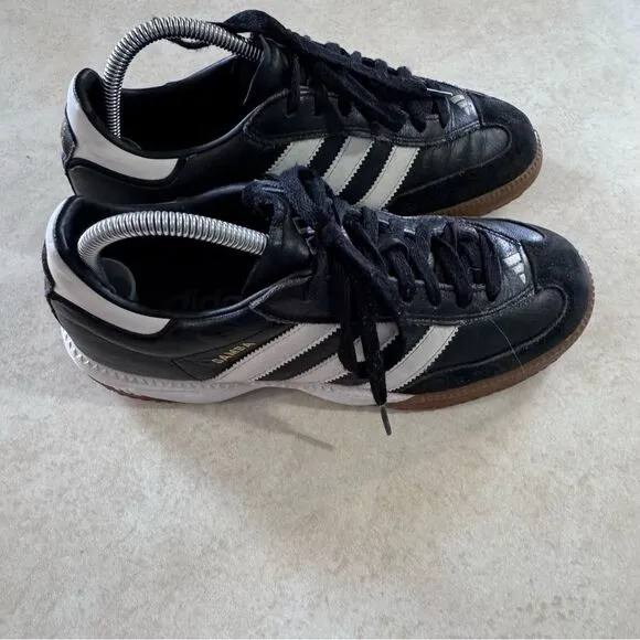 Adidas Men's Black and White Sneakers shoes samba