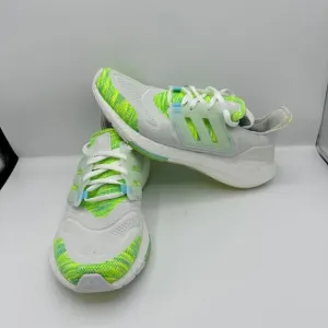 Adidas Ultraboost 22 Womens Size 7.5 White Bliss Blue Yellow GX5926 brand new