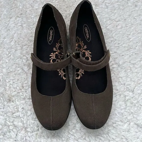 Aetrex Mary Jane Brown Leather Comfort Shoes Sz 7.5 M Arch Support suede