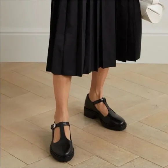 Aeyde Mary Jane Black Leather shoes