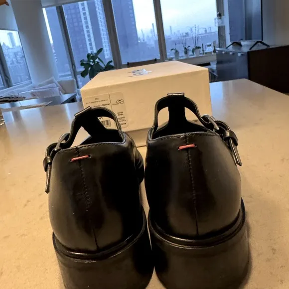 Aeyde Mary Jane Black Leather shoes