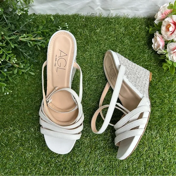 AGL Dora Ankle Strap Wedge Sandal, White-plumba US 9.5 /39.5 EU NEW