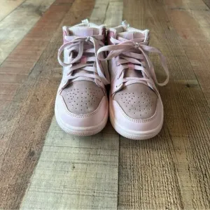 Air Jordan 1 Mid Digital Pink Size 4Y CW5379-600