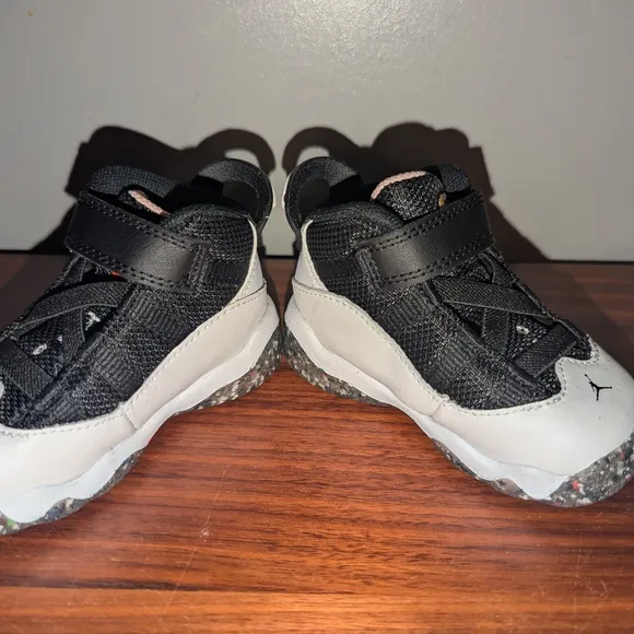 Air Jordan 6 RINGS TD DV3179-100 Toddlers Size 4c