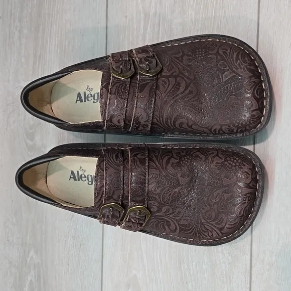 Alegria Women ALL-433 Brown Embossed Leather Slip-On Shoes Clog Sz 37/7-7.5