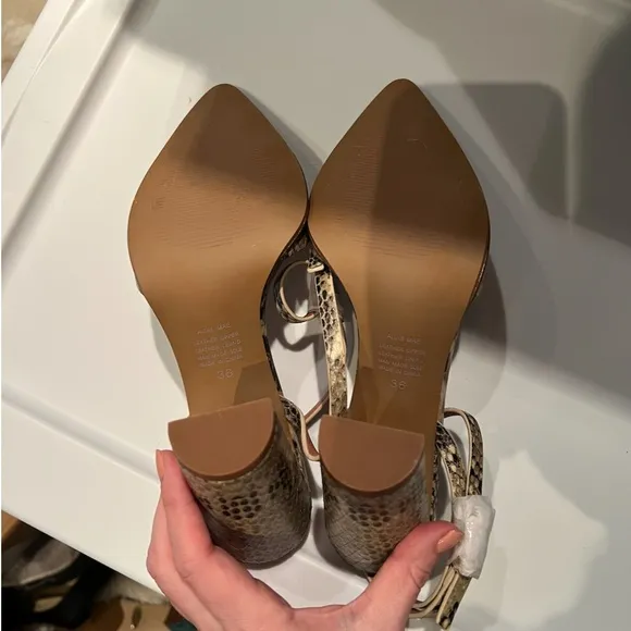 Alias Mae Layton Heel - Beige Snake NWOT
