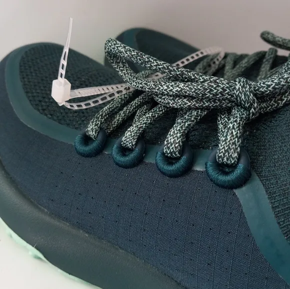 AllBirds Trail Runner SWT Shoes - Limited Edition green  | 8 women's NWOT