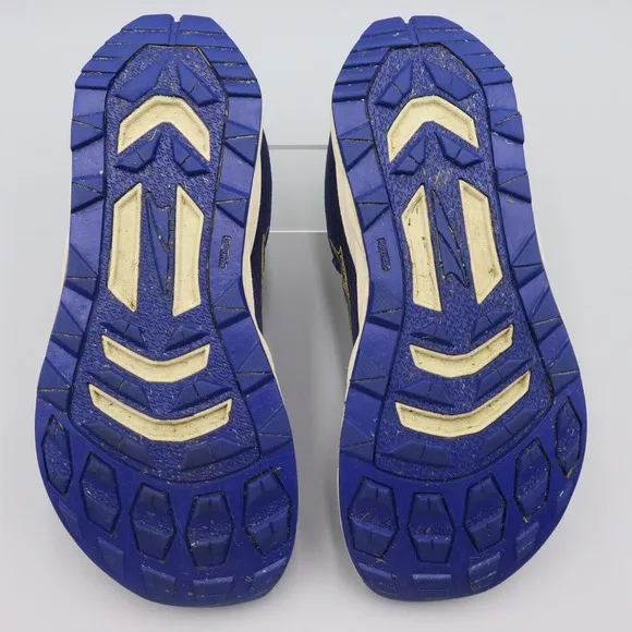 Altra Superior 6 Womens 9.5 US Purple Trail Running Shoes Sneakers AL0A82CM252