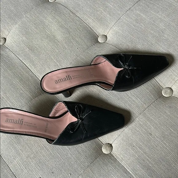 Amalfi Black Women's Mules Size 7B