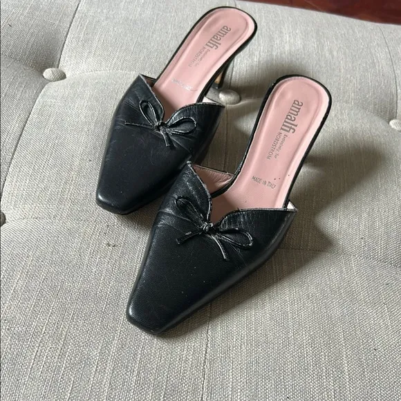 Amalfi Black Women's Mules Size 7B