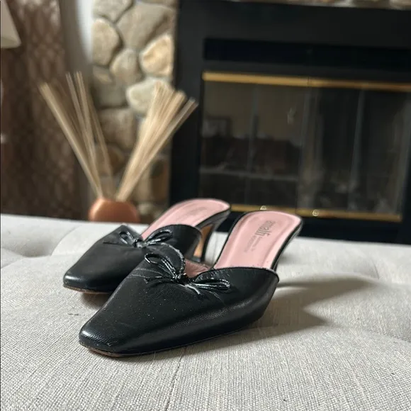 Amalfi Black Women's Mules Size 7B
