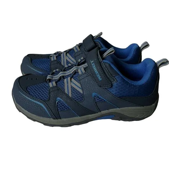 &quot;Merrell Boys Trail Chaser Hiking Sneaker, Size 7&quot;. MSRP 105