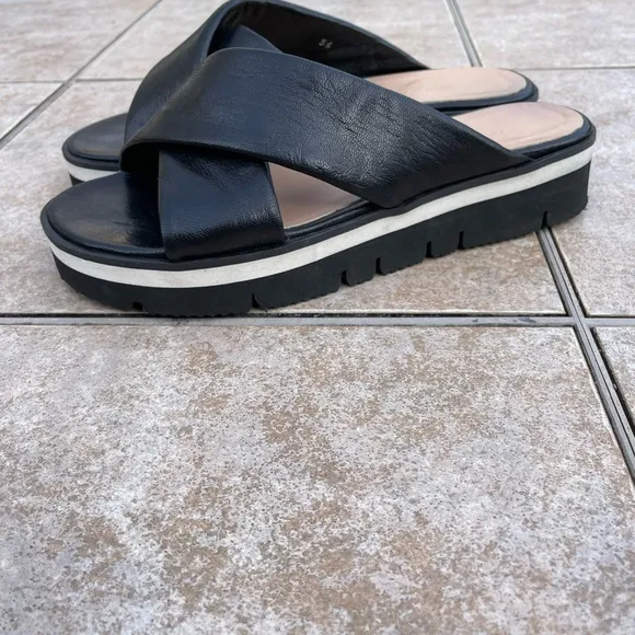 Ann Mashburn leather shoes