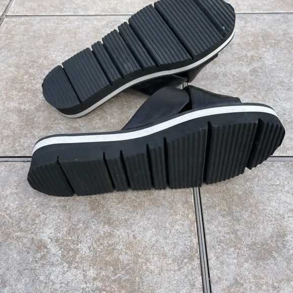 Ann Mashburn leather shoes