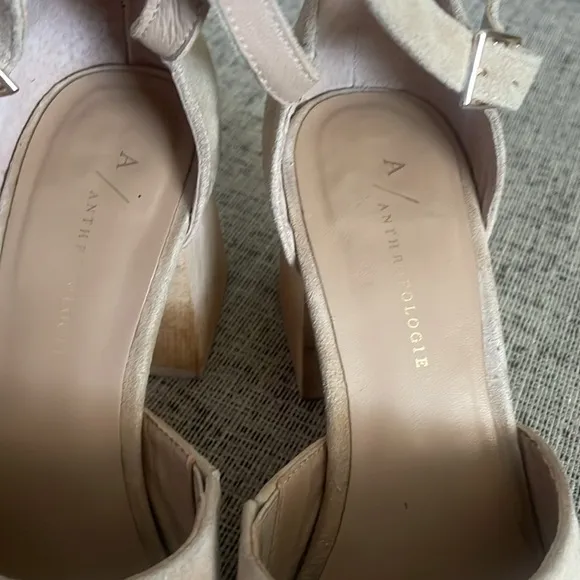 Anthropologie Meredith Block Heel Suede Shoes Size 7.5