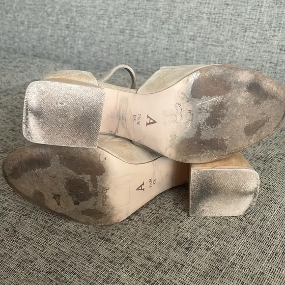 Anthropologie Meredith Block Heel Suede Shoes Size 7.5