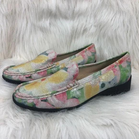 Ara mokassins floral leather shoes. Size 6