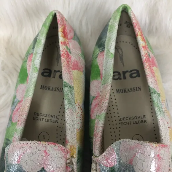 Ara mokassins floral leather shoes. Size 6
